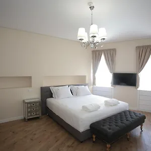 Suites Guest House Кашкайш